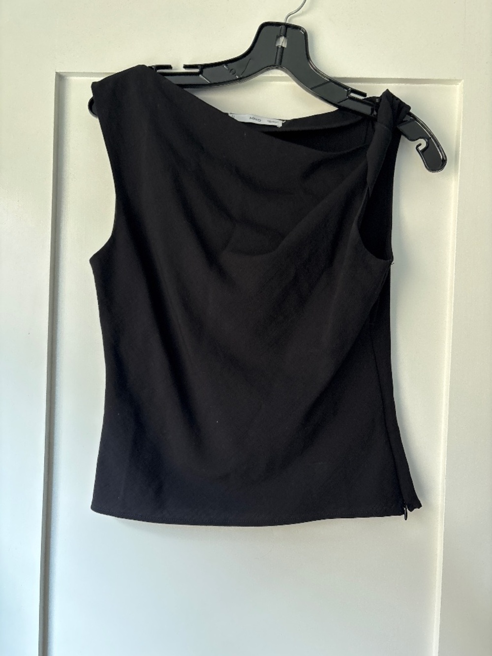 Mango black top! Size XS